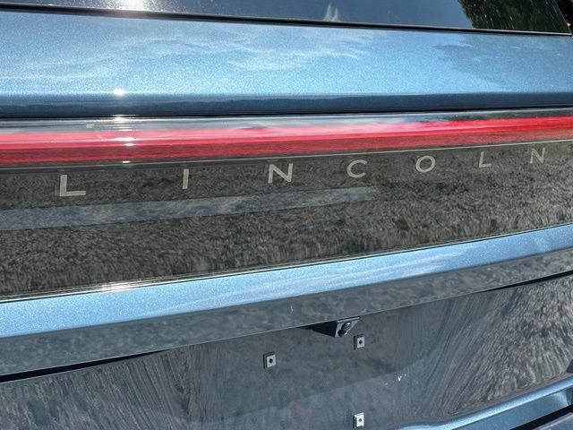 New 2027 Lincoln Navigator Reserve w/ Jet Appearance Package AWD/4WD image 28
