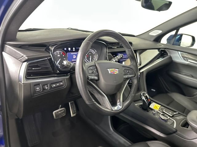 Used 2023 Cadillac XT6 Sport image 13