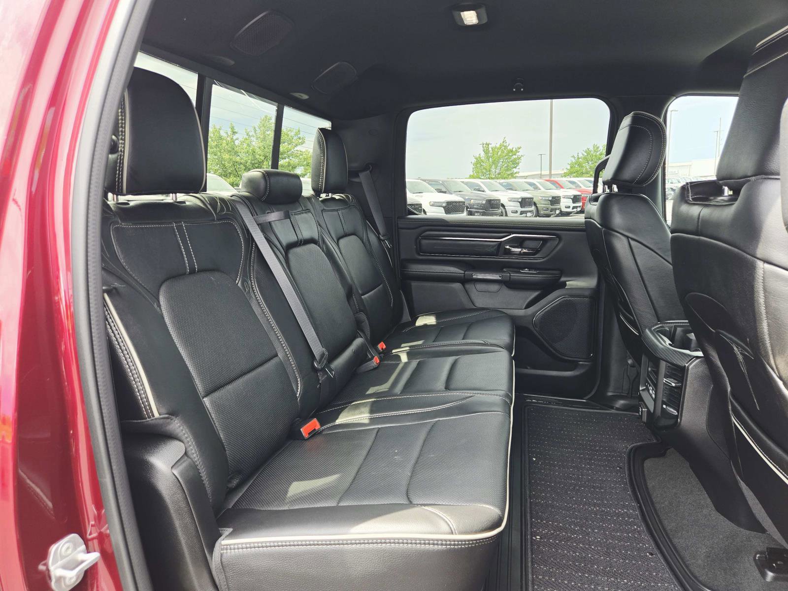 Used 2023 RAM 1500 Limited w/ Body Color Bumper Group AWD/4WD image 15