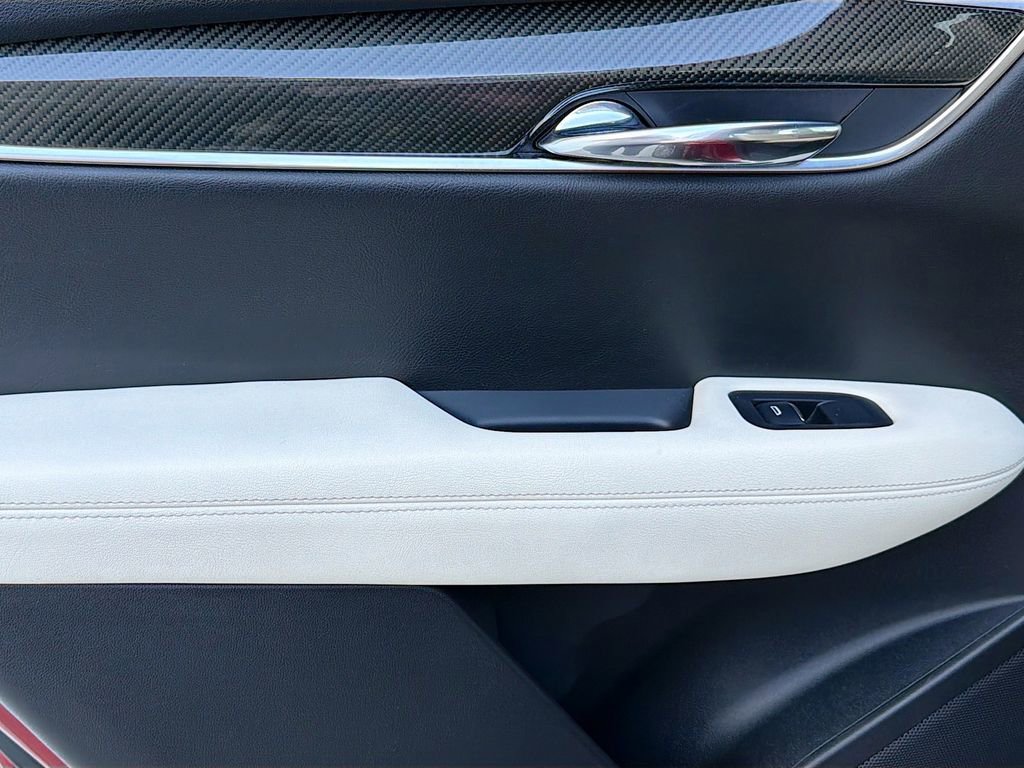 Used 2021 Cadillac XT6 Sport image 26