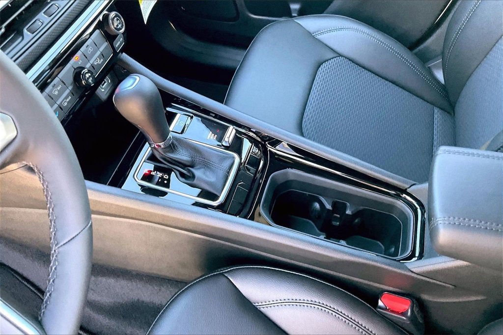 New 2026 Jeep Compass Latitude image 8