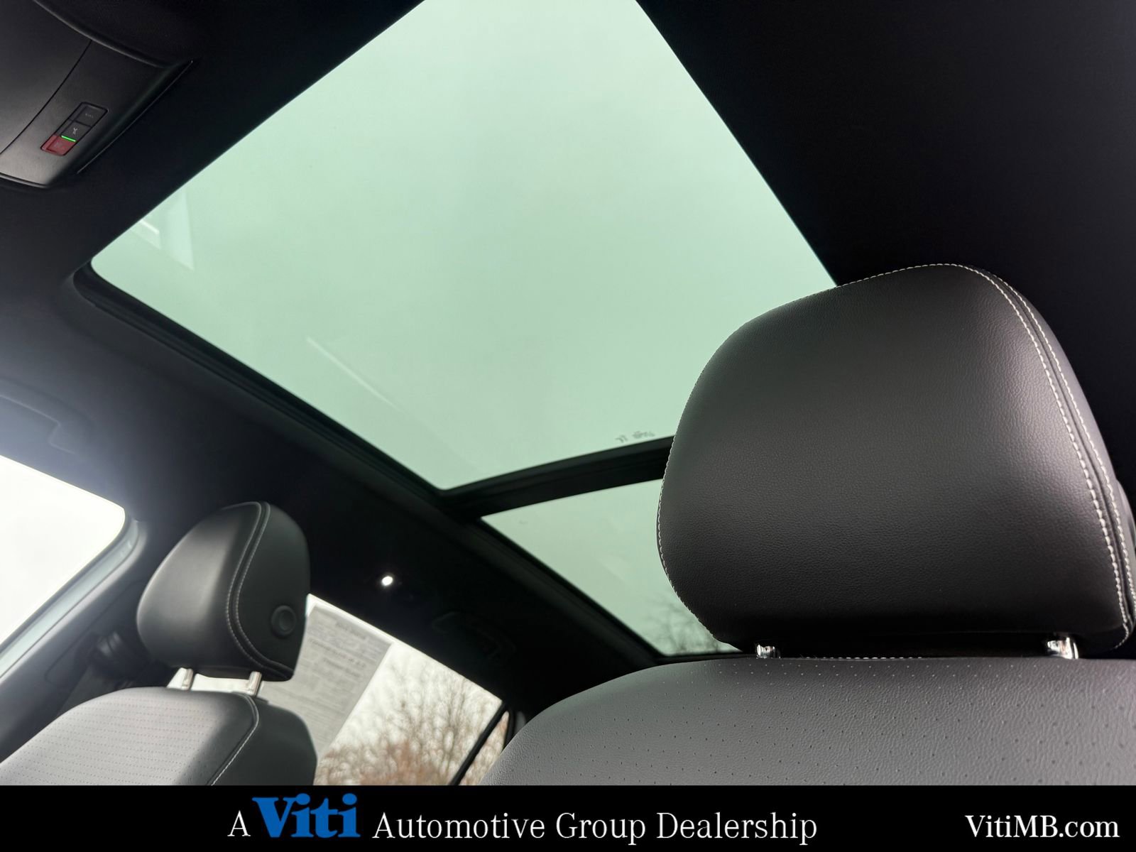 Used 2023 Volkswagen Atlas Cross Sport SE w/ Panoramic Sunroof Package image 19