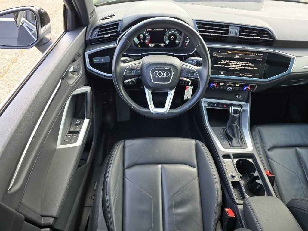 Used 2025 Audi Q3 2.0T Premium AWD/4WD image 29