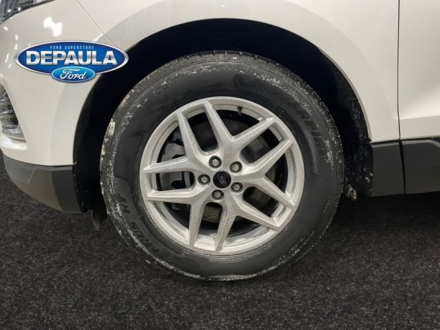 Used 2023 Ford Edge SEL image 18