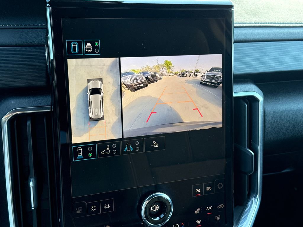 Used 2025 GMC Acadia Elevation FWD image 26