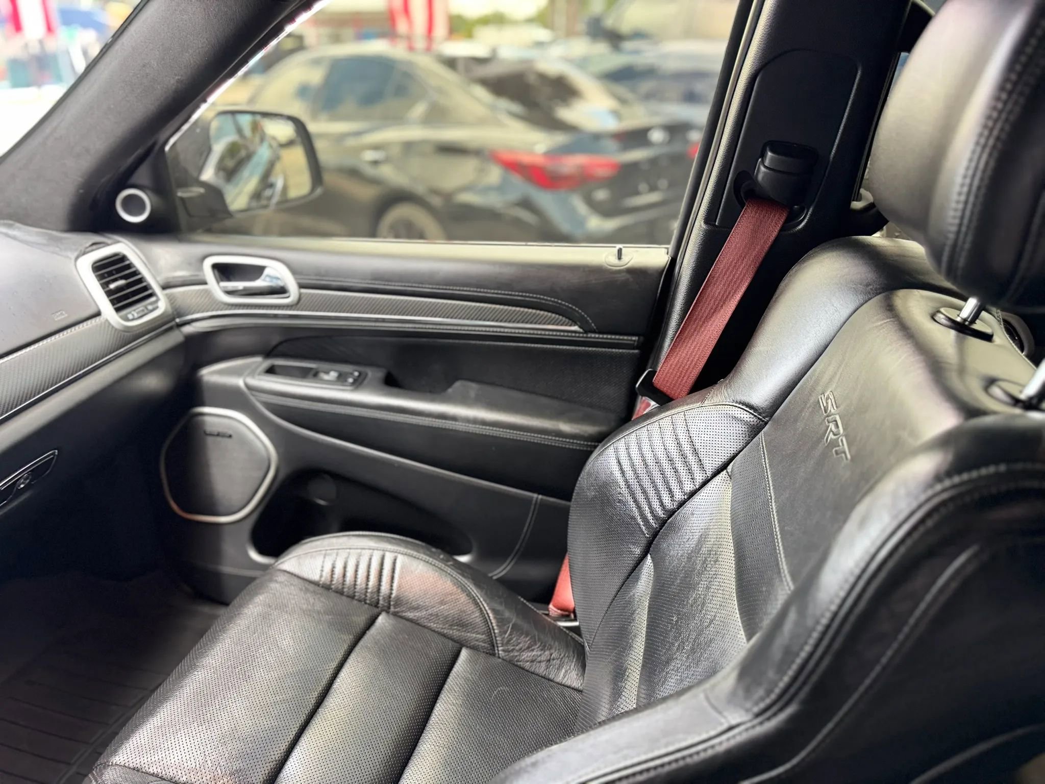 Used 2020 Jeep Grand Cherokee SRT AWD/4WD image 22