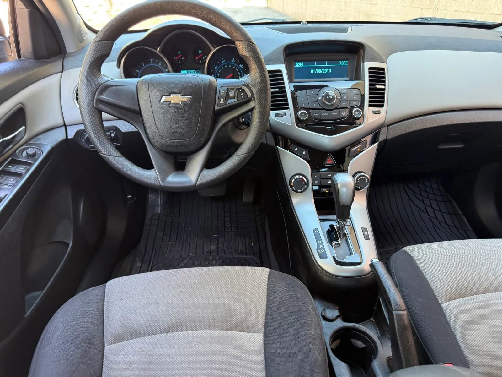 Used 2014 Chevrolet Cruze LS image 13