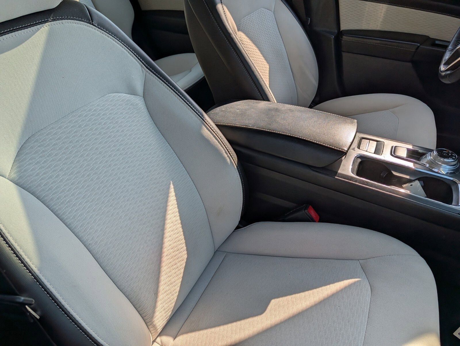 Used 2020 Ford Fusion SE w/ Equipment Group 151A image 22