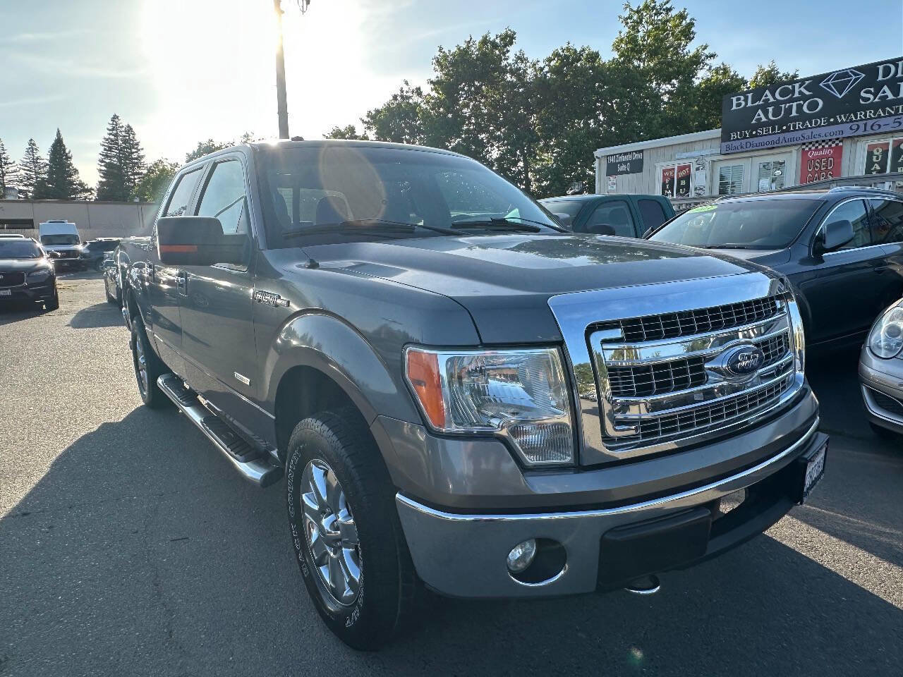 Used 2013 Ford F150 XLT w/ Luxury Equipment Group AWD/4WD image 4