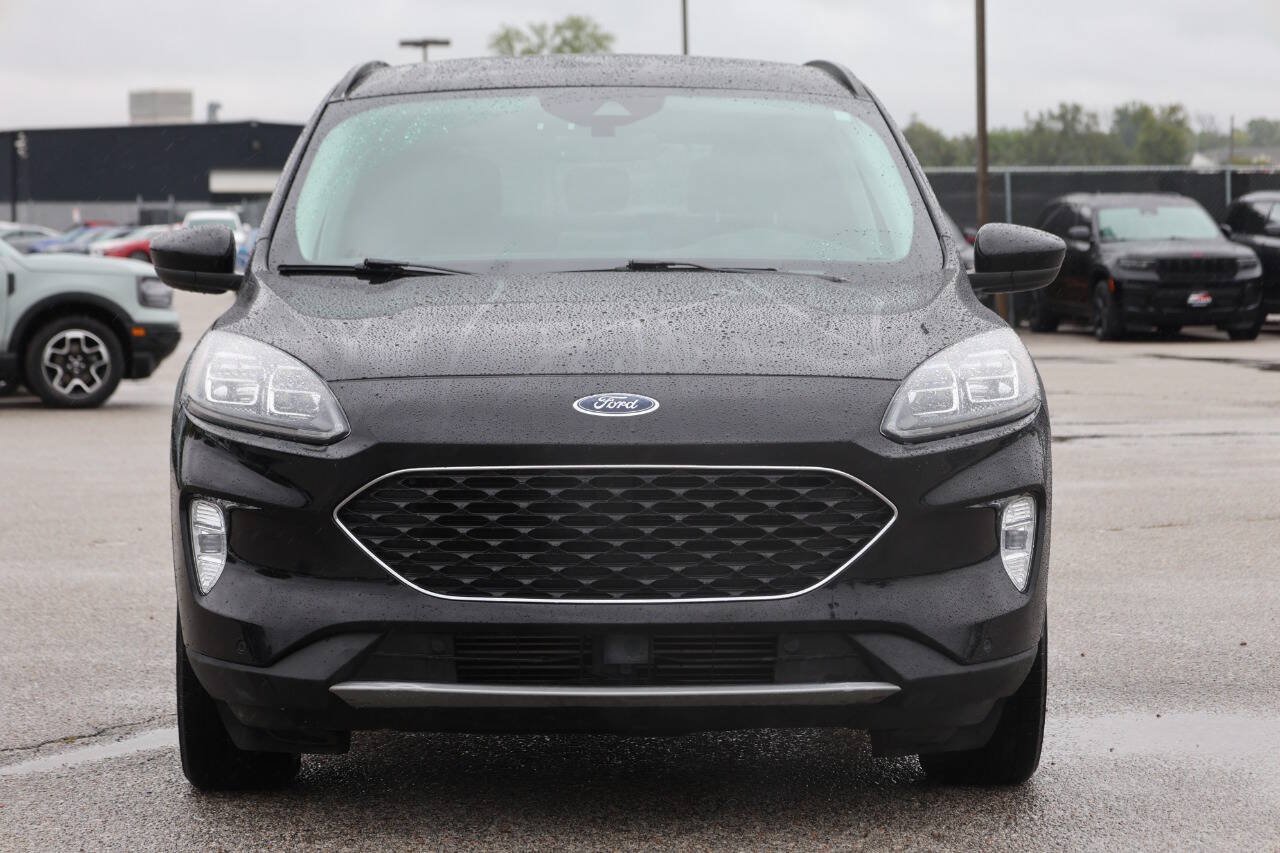 Used 2021 Ford Escape Titanium AWD/4WD image 2