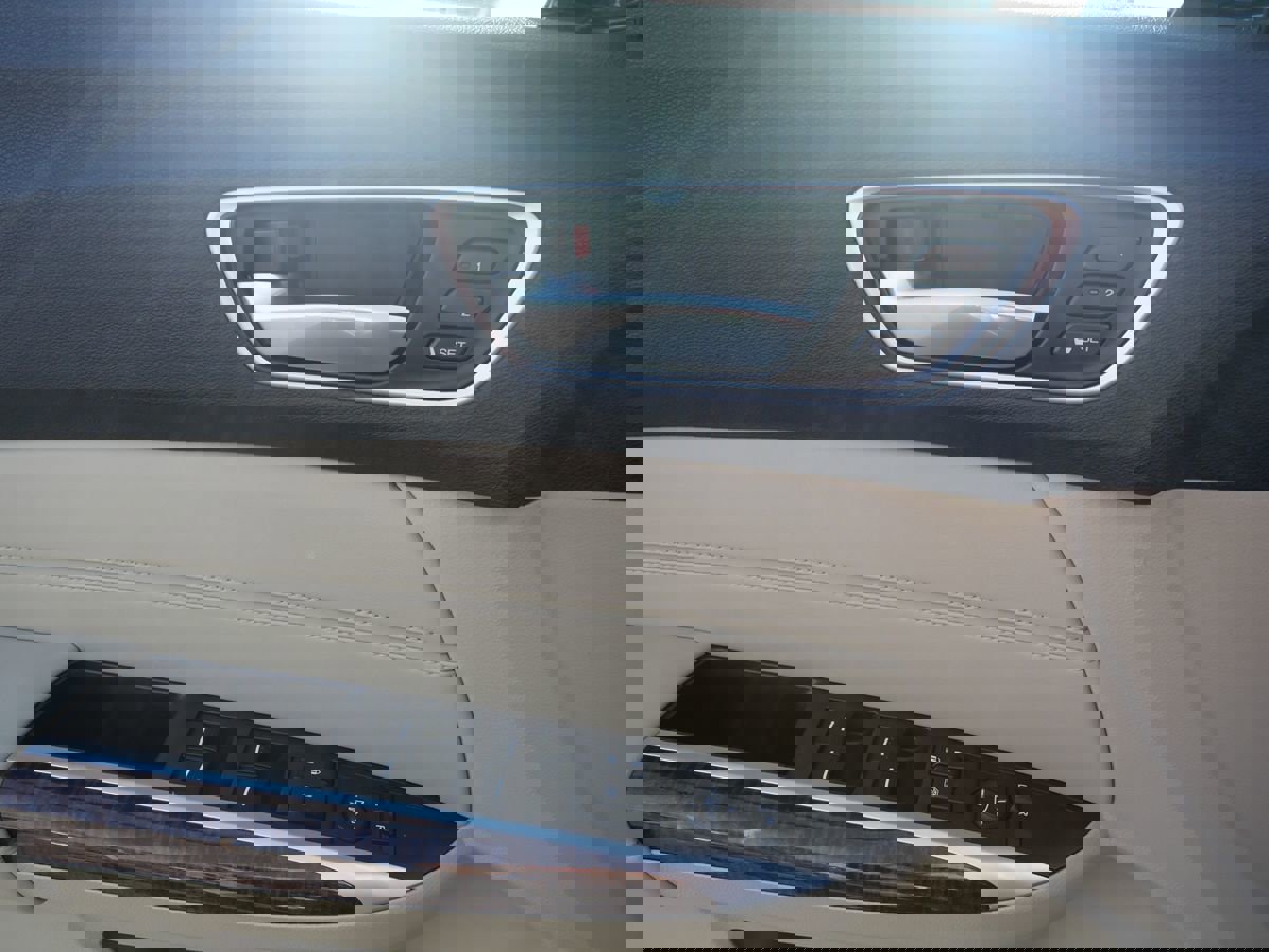 Used 2019 Acura TLX image 14