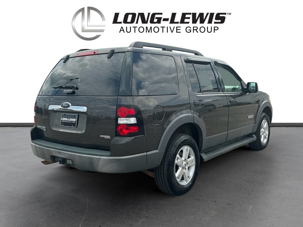 Used 2006 Ford Explorer XLT RWD image 7