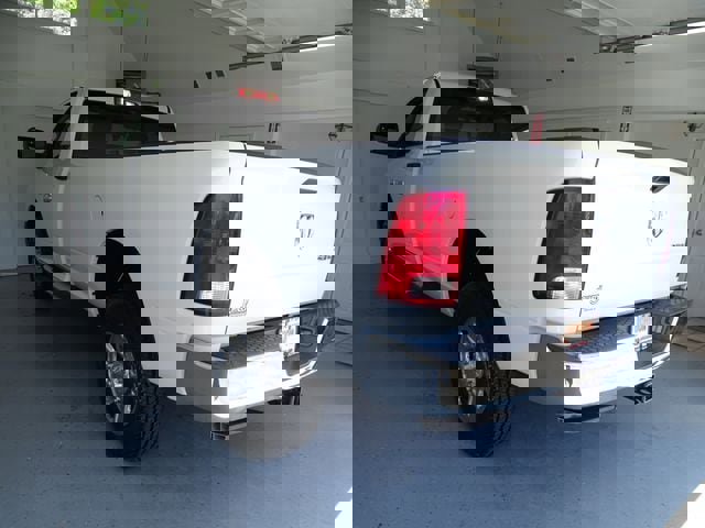 Used 2018 RAM 3500 Tradesman w/ Chrome Appearance Group image 15