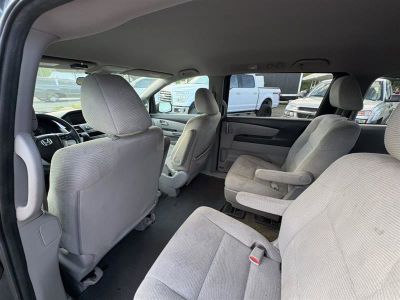 Used 2013 Honda Odyssey LX image 12