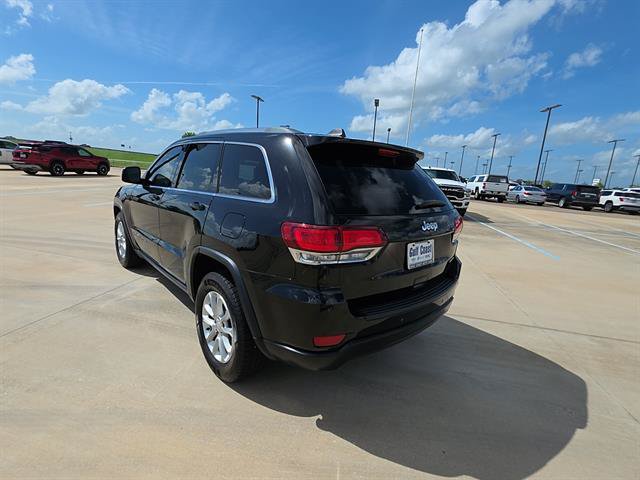 Used 2021 Jeep Grand Cherokee Laredo RWD image 9