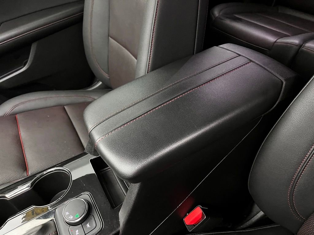 Used 2021 Chevrolet Blazer RS FWD image 30
