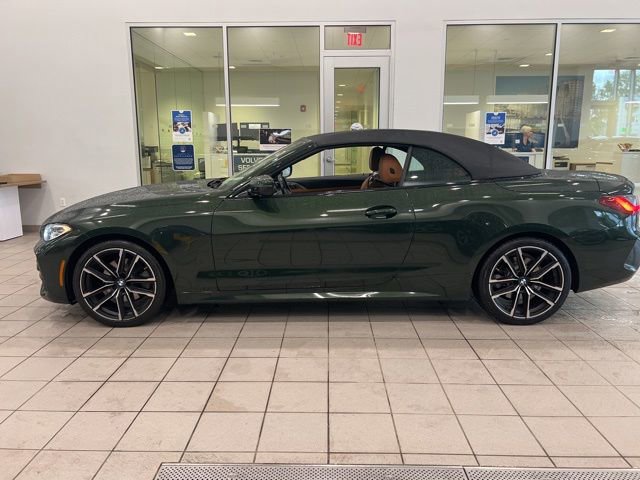 Used 2023 BMW 430i xDrive Convertible w/ M Sport Package AWD/4WD image 4
