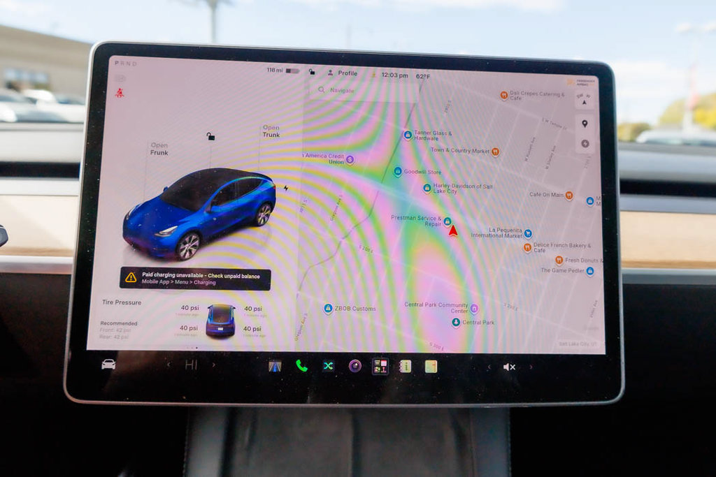 Used 2024 Tesla Model Y Long Range AWD/4WD image 6