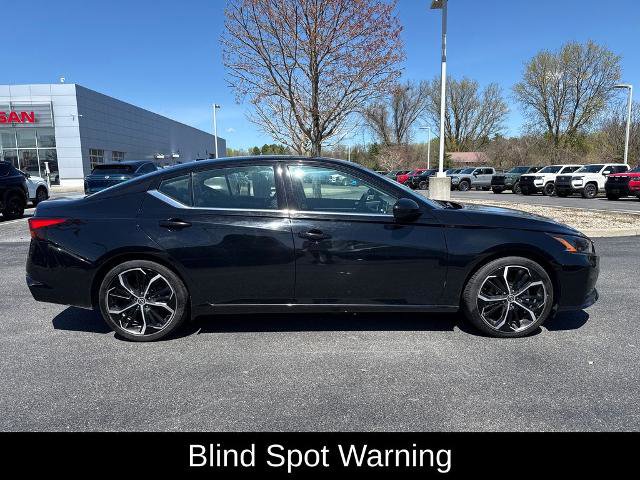 Certified 2024 Nissan Altima 2.5 SR FWD image 12