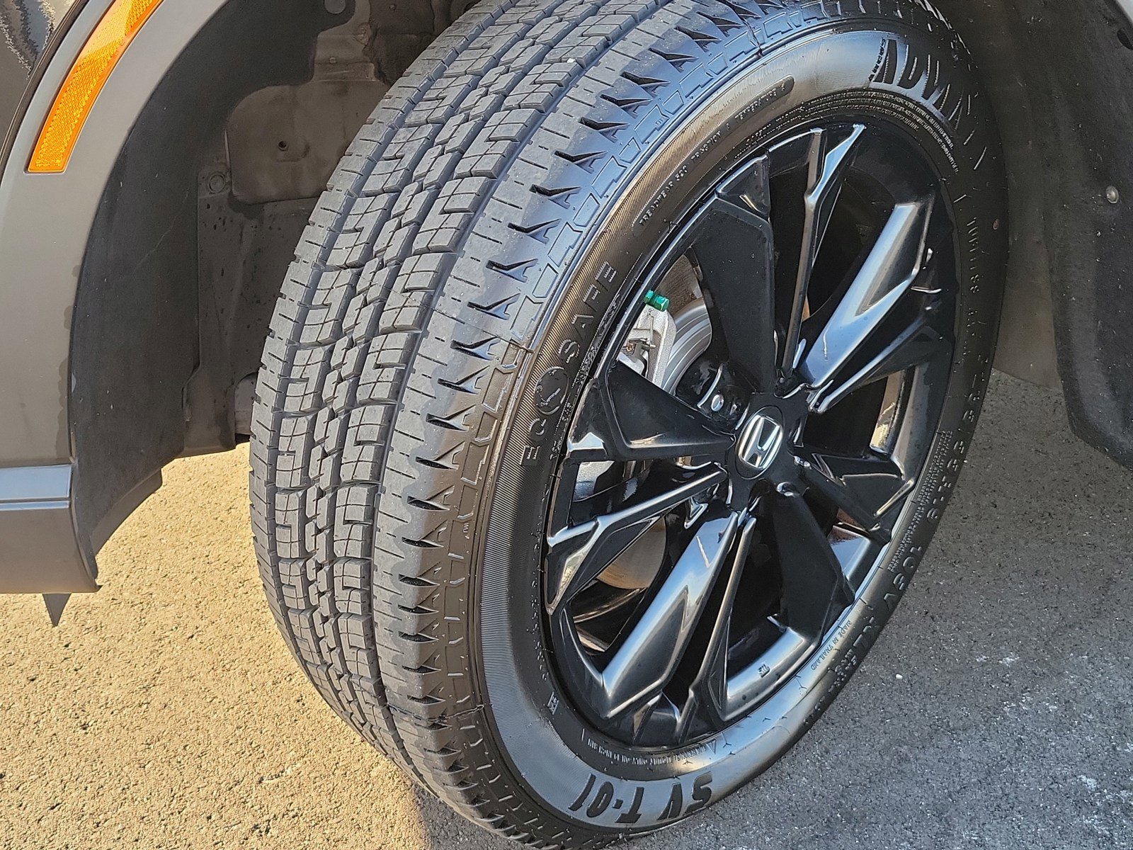 Used 2024 Honda CR-V Sport Touring image 11