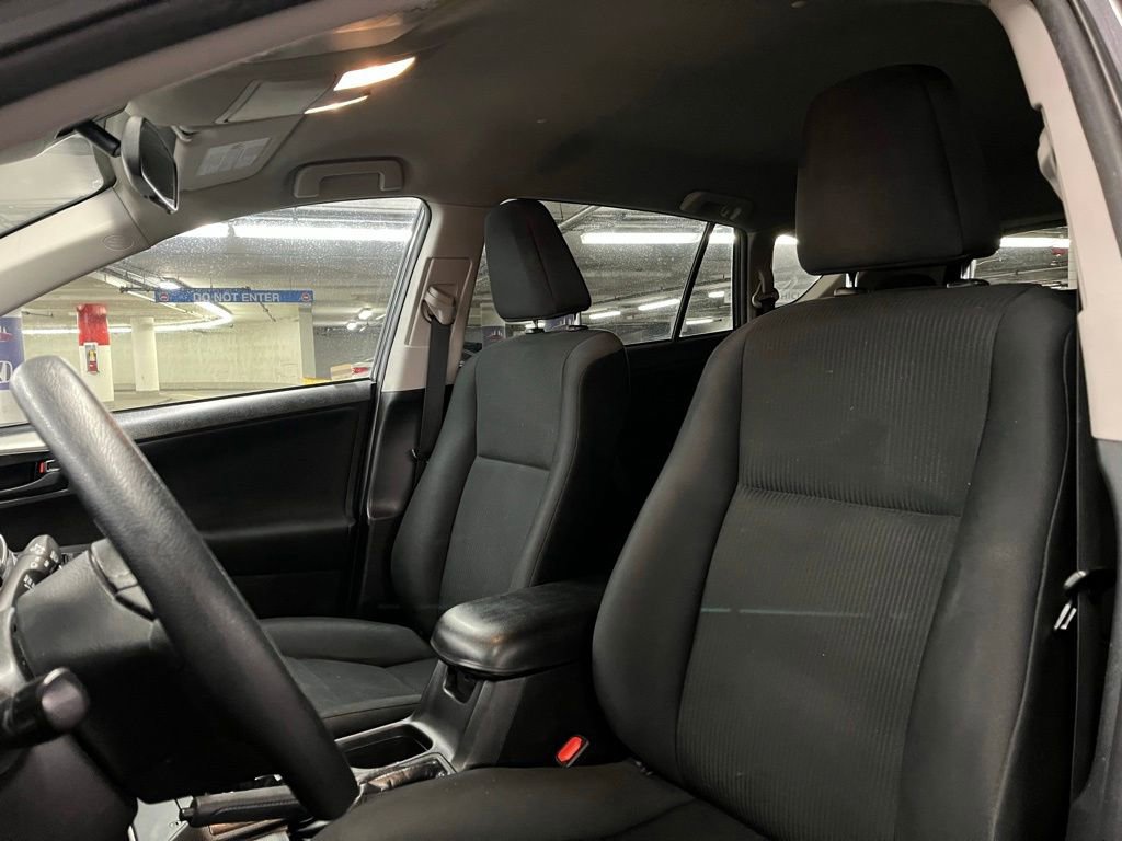 Used 2017 Toyota RAV4 LE image 15