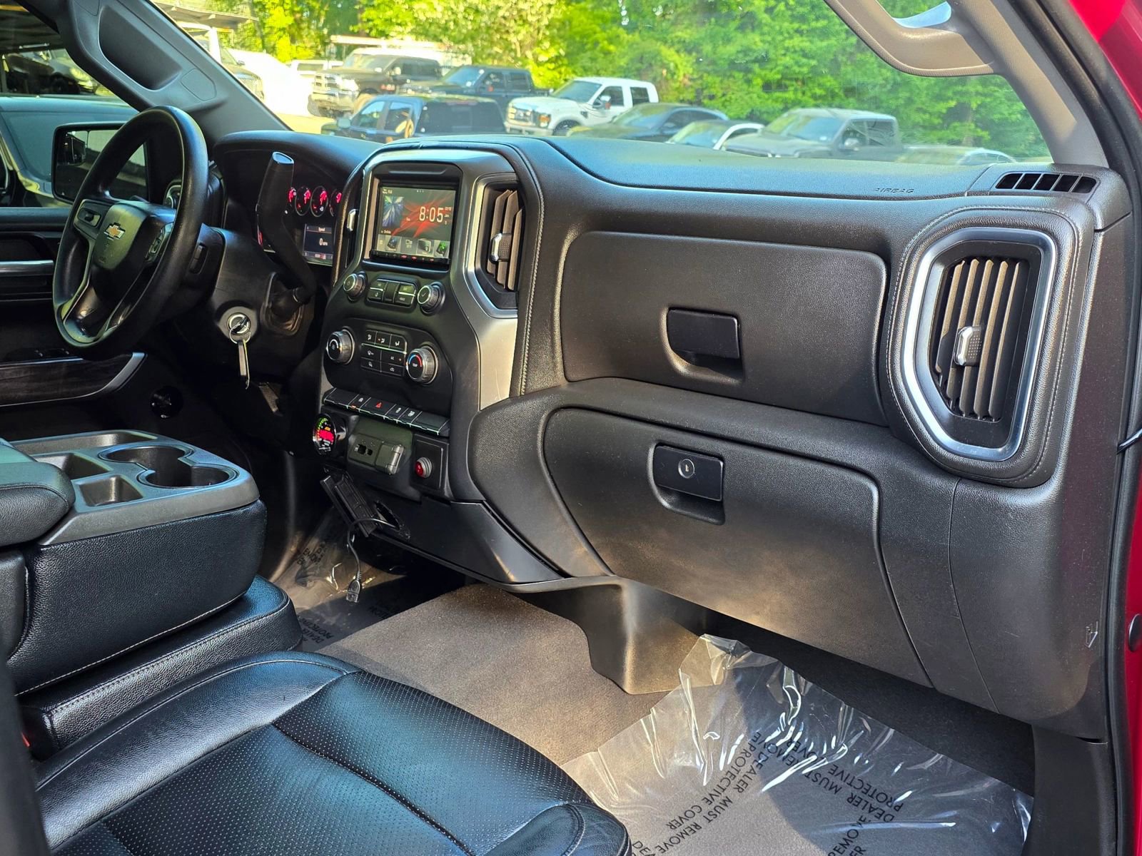 Used 2019 Chevrolet Silverado 1500 LT AWD/4WD image 29