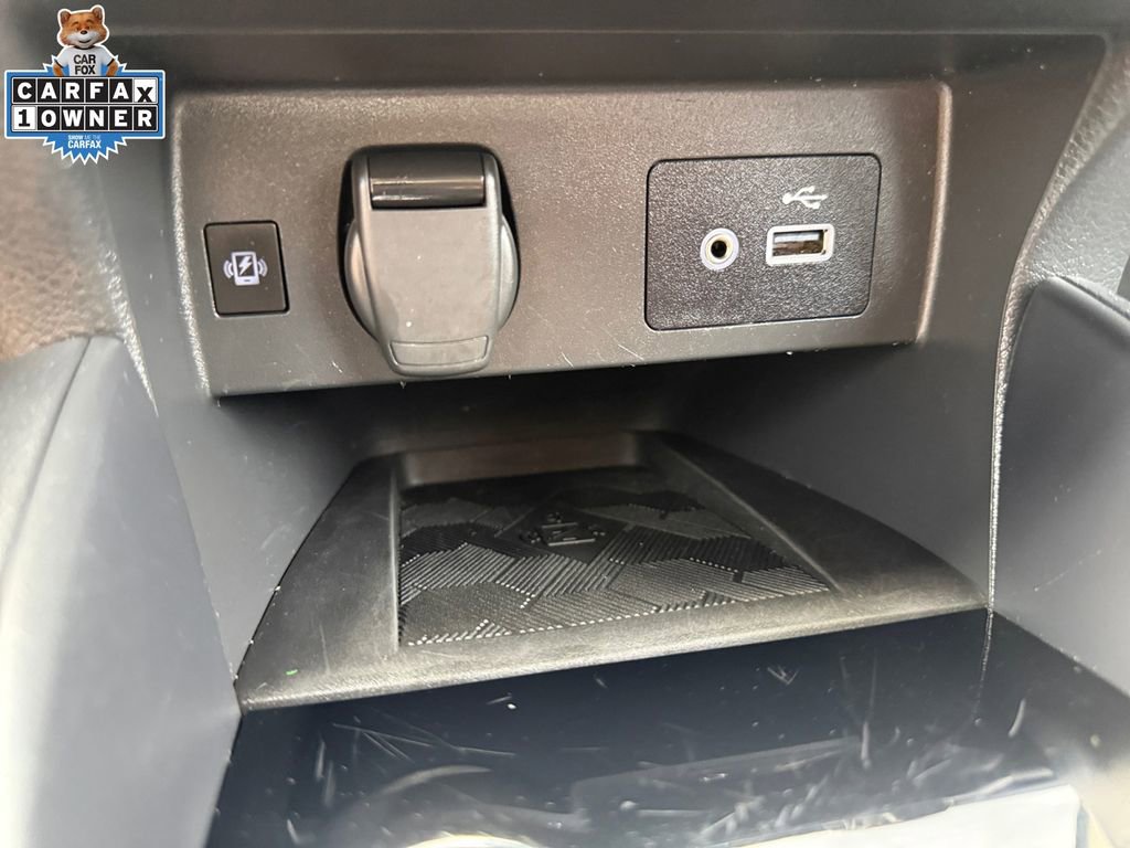 Certified 2025 Nissan Versa SV FWD image 11