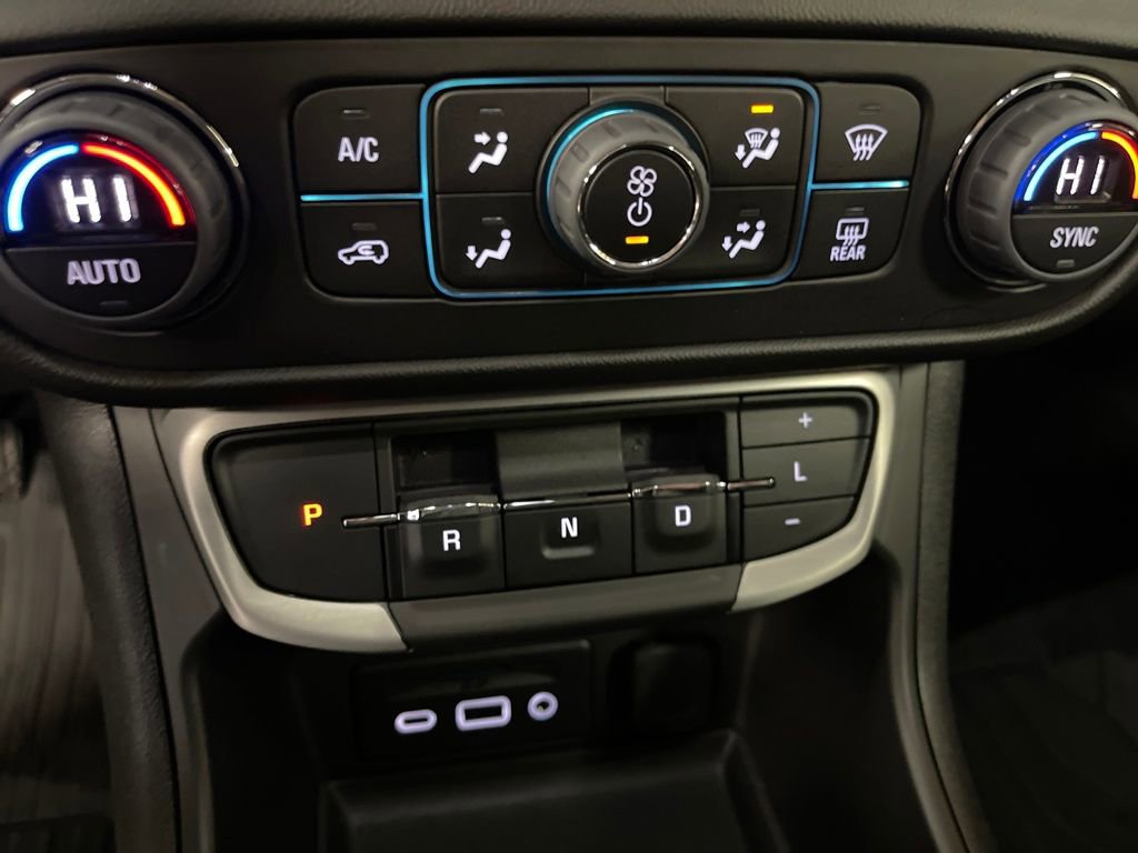 Certified 2023 GMC Terrain SLT w/ Elevation Edition image 24