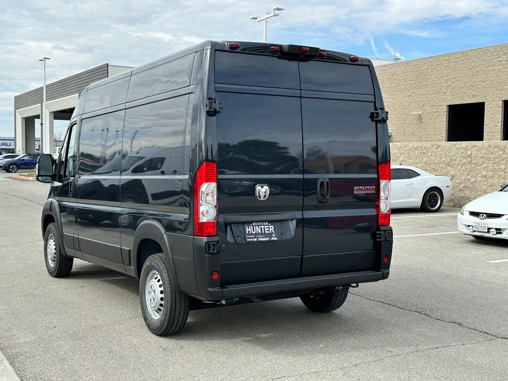 New 2026 RAM ProMaster 2500 image 4