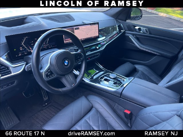 Used 2025 BMW X7 xDrive40i w/ M Sport Package AWD/4WD image 12