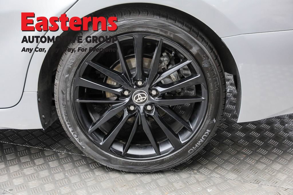 Used 2023 Toyota Camry XSE image 8