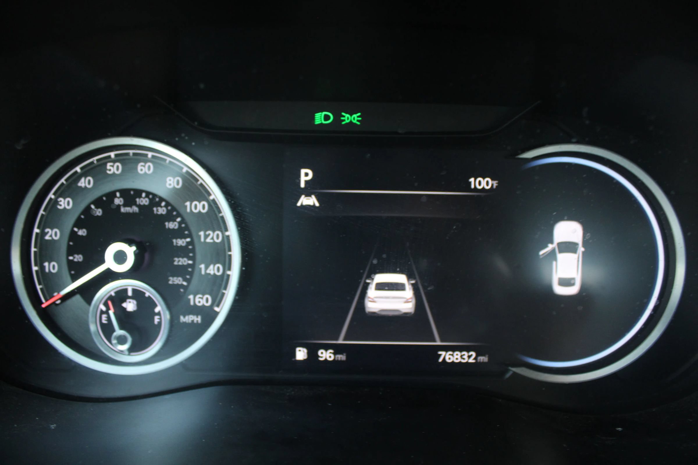 Used 2022 Genesis G70 2.0T RWD image 16