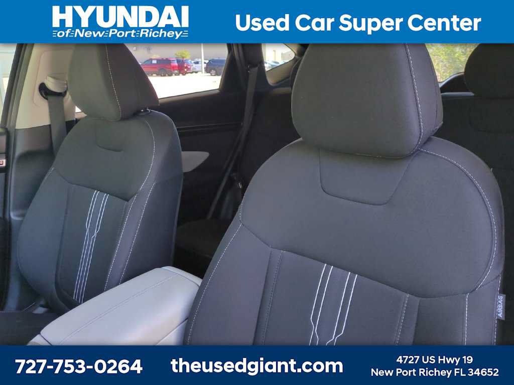 Certified 2022 Hyundai Tucson SEL w/ Convenience Package FWD image 7