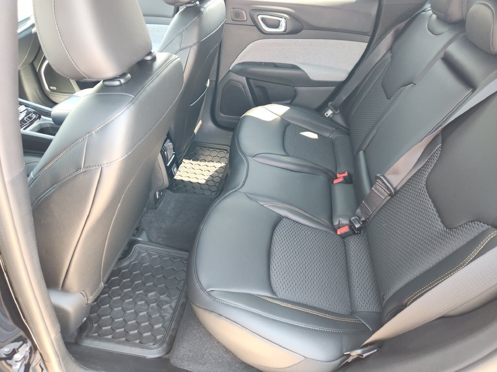 New 2026 Jeep Compass Latitude AWD/4WD image 20