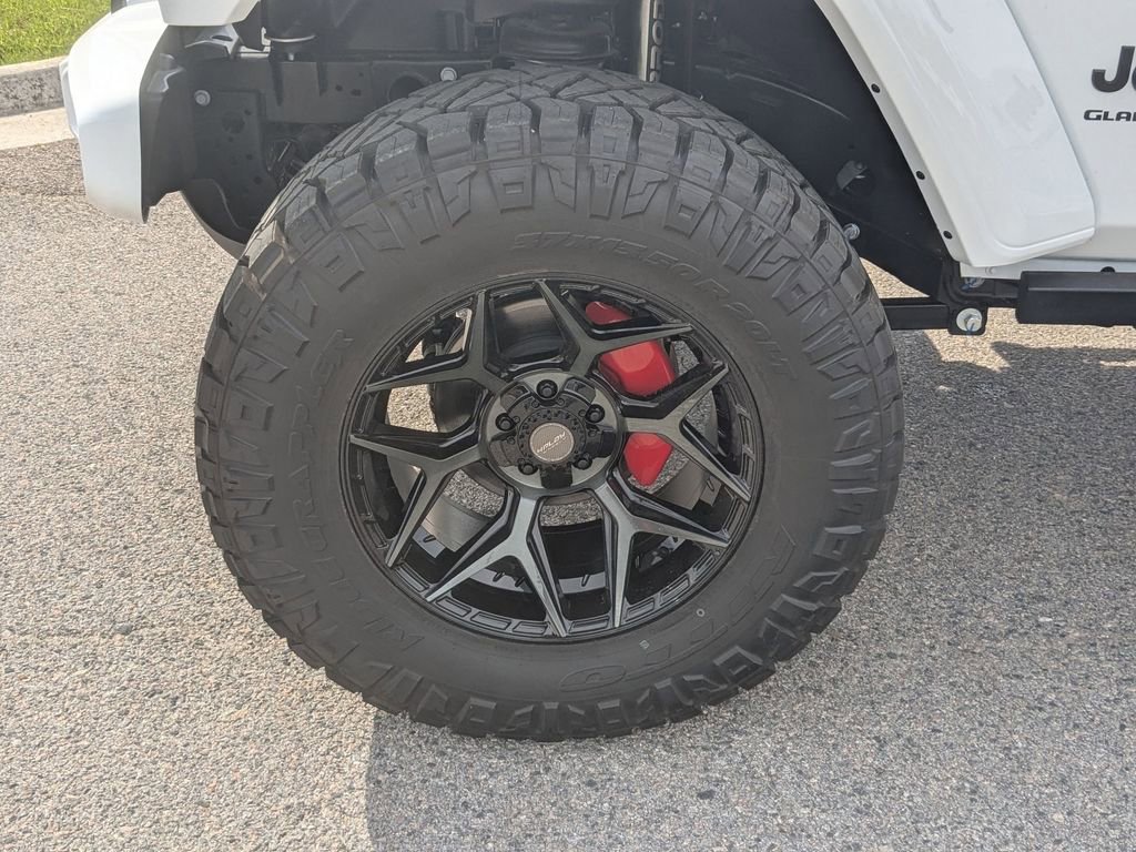 New 2026 Jeep Gladiator Sport AWD/4WD image 9