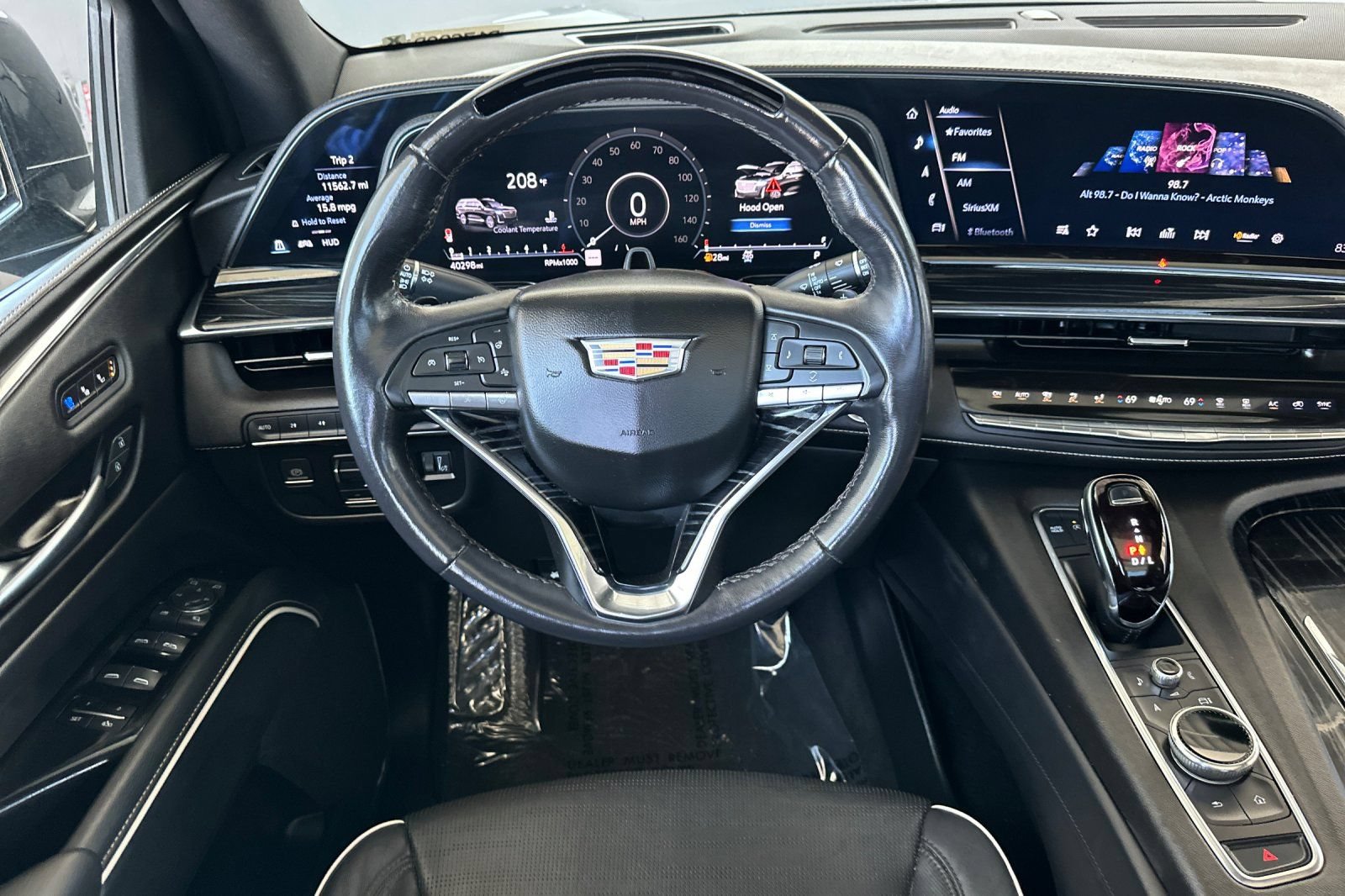 Certified 2023 Cadillac Escalade Sport AWD/4WD image 17