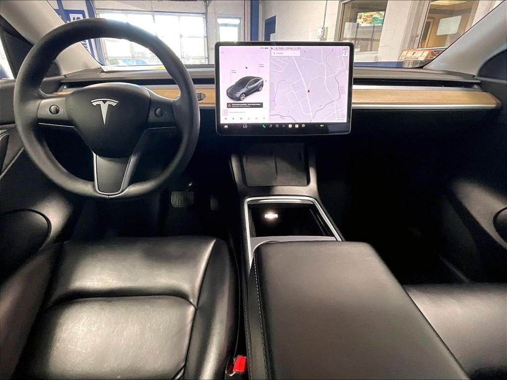 Used 2021 Tesla Model Y Long Range AWD/4WD image 21