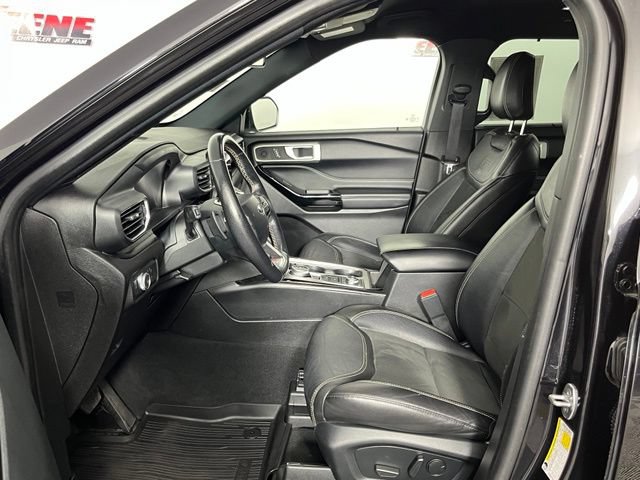Used 2022 Ford Explorer ST w/ ST Street Pack AWD/4WD image 21