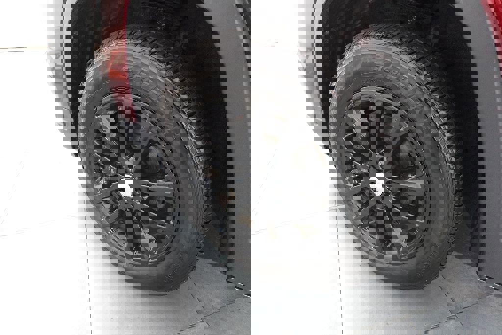 Used 2021 Jeep Cherokee Latitude image 27