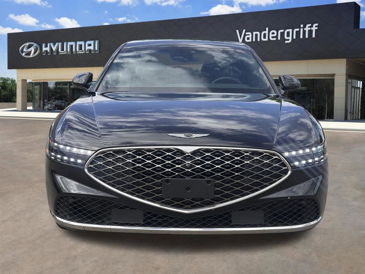 Used 2025 Genesis G90 3.5T image 7