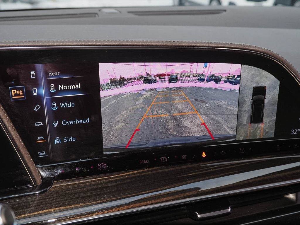 Used 2022 Cadillac Escalade Sport w/ Touring Package AWD/4WD image 13