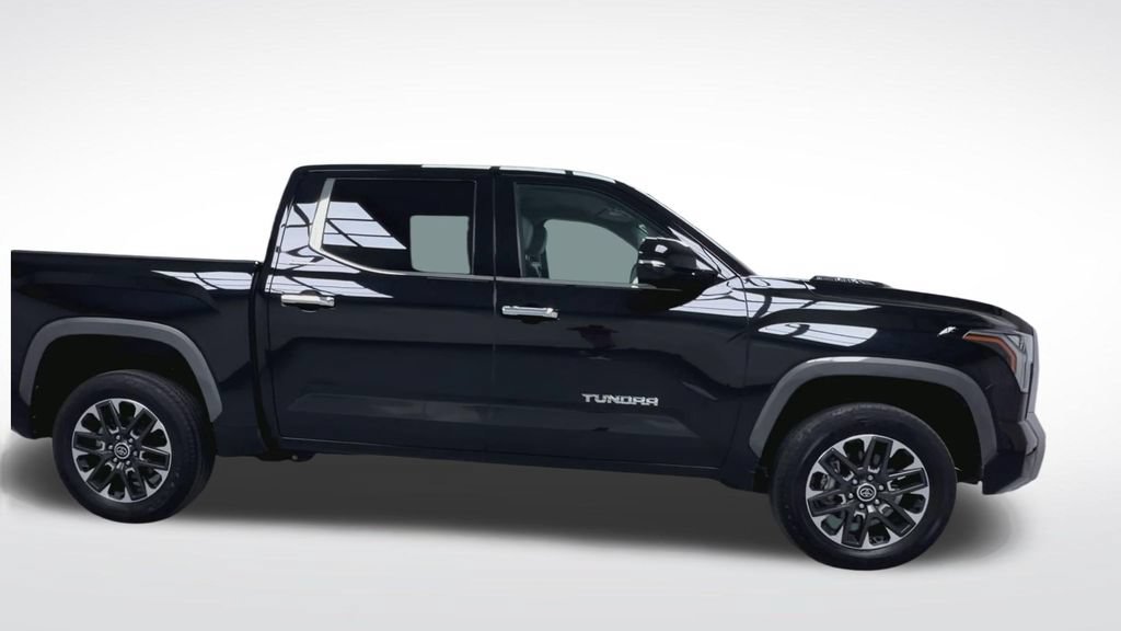 Used 2024 Toyota Tundra Limited AWD/4WD image 9