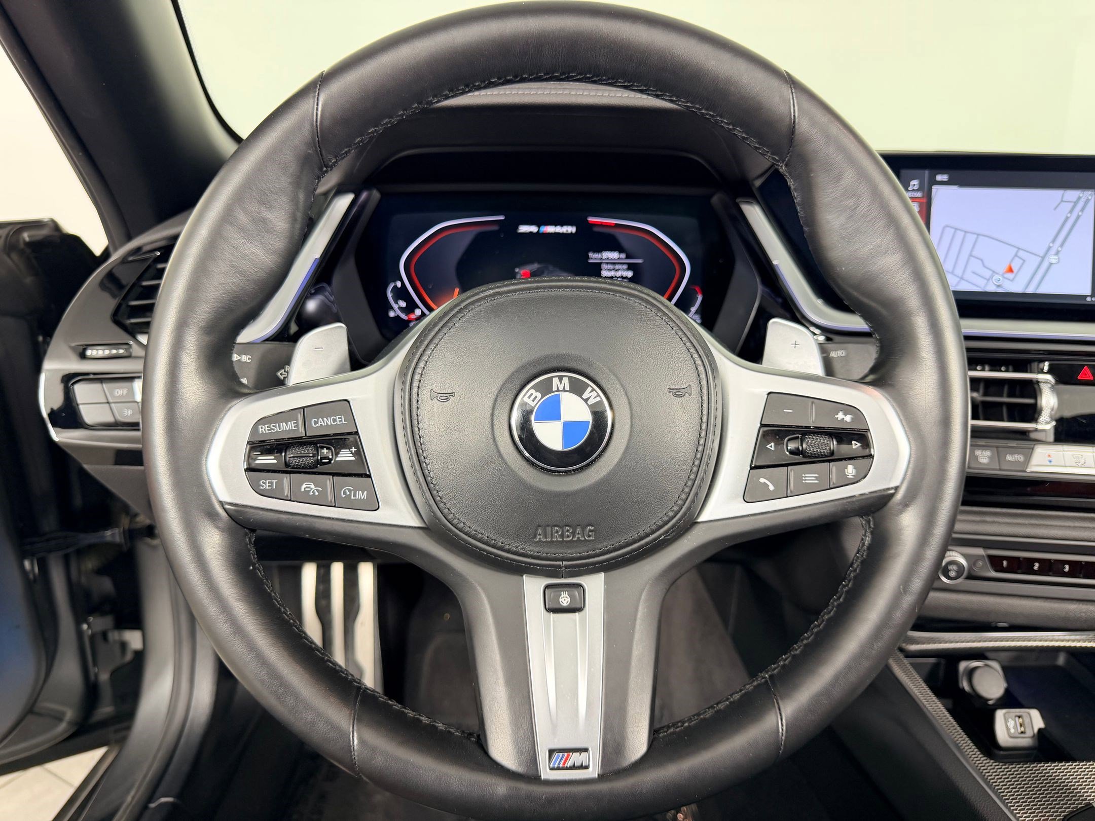 Certified 2022 BMW Z4 M40i w/ Premium Package image 13