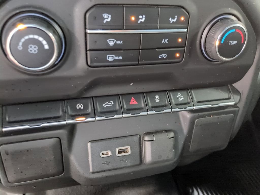 Used 2021 Chevrolet Silverado 1500 Custom Trail Boss w/ LPO, Dark Essentials Package image 7