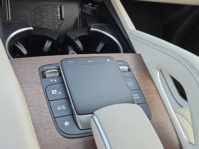Used 2021 Mercedes-Benz GLE 350 4MATIC image 16