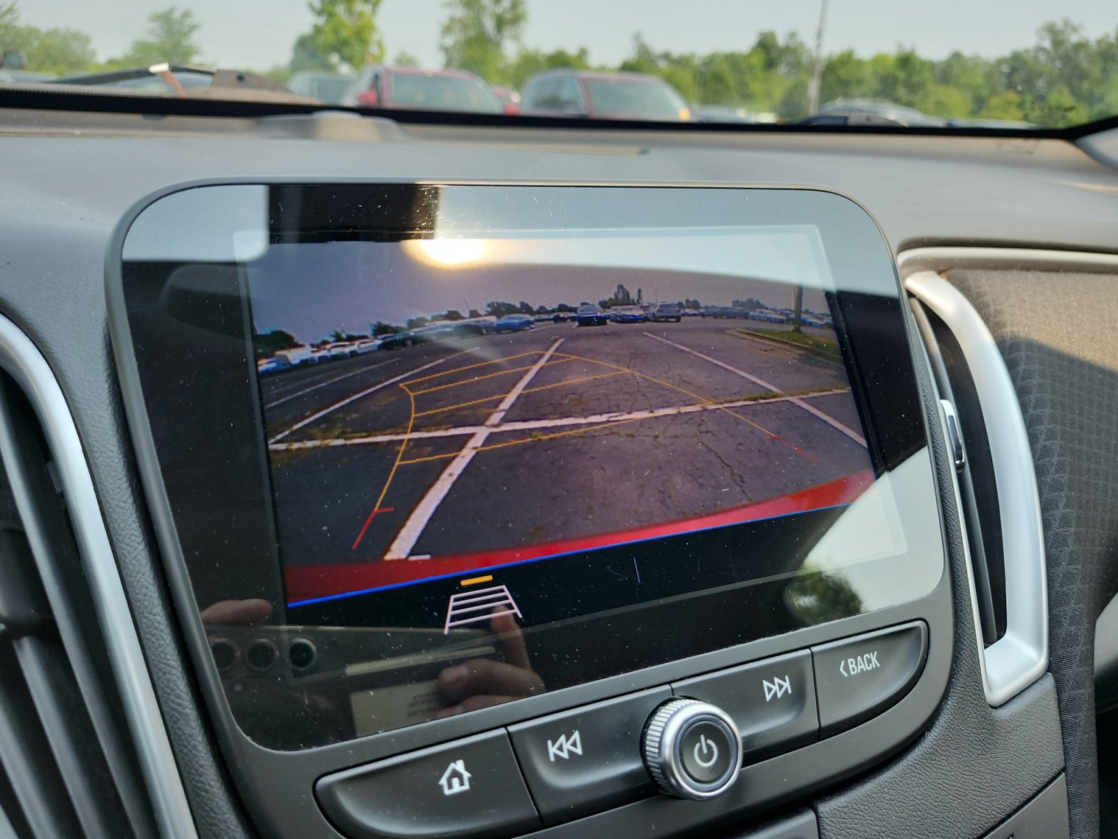 Used 2019 Chevrolet Malibu RS w/ LPO, Convenience Package 1 FWD image 16