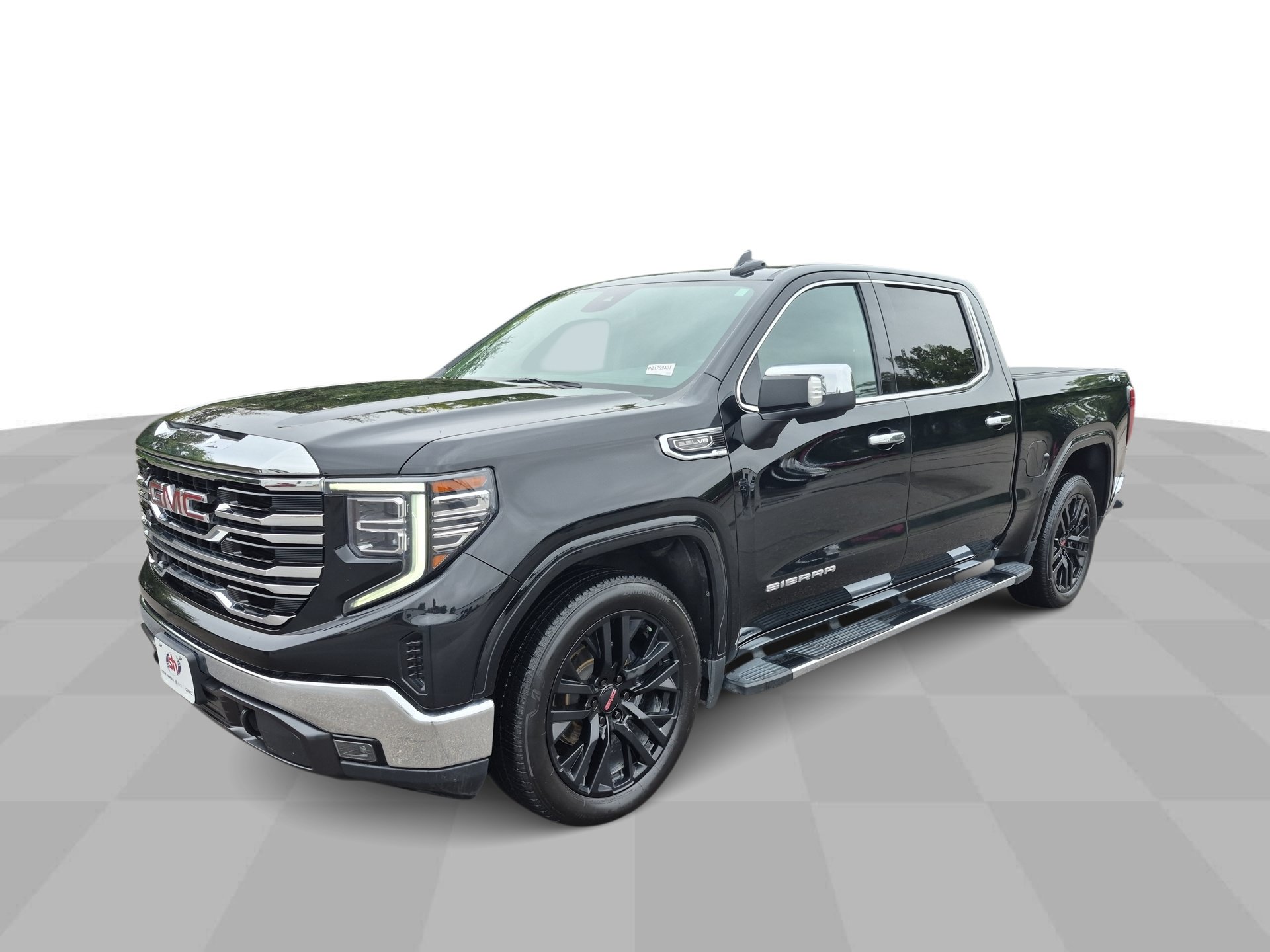 Used 2023 GMC Sierra 1500 SLT w/ SLT Premium Package AWD/4WD image 1
