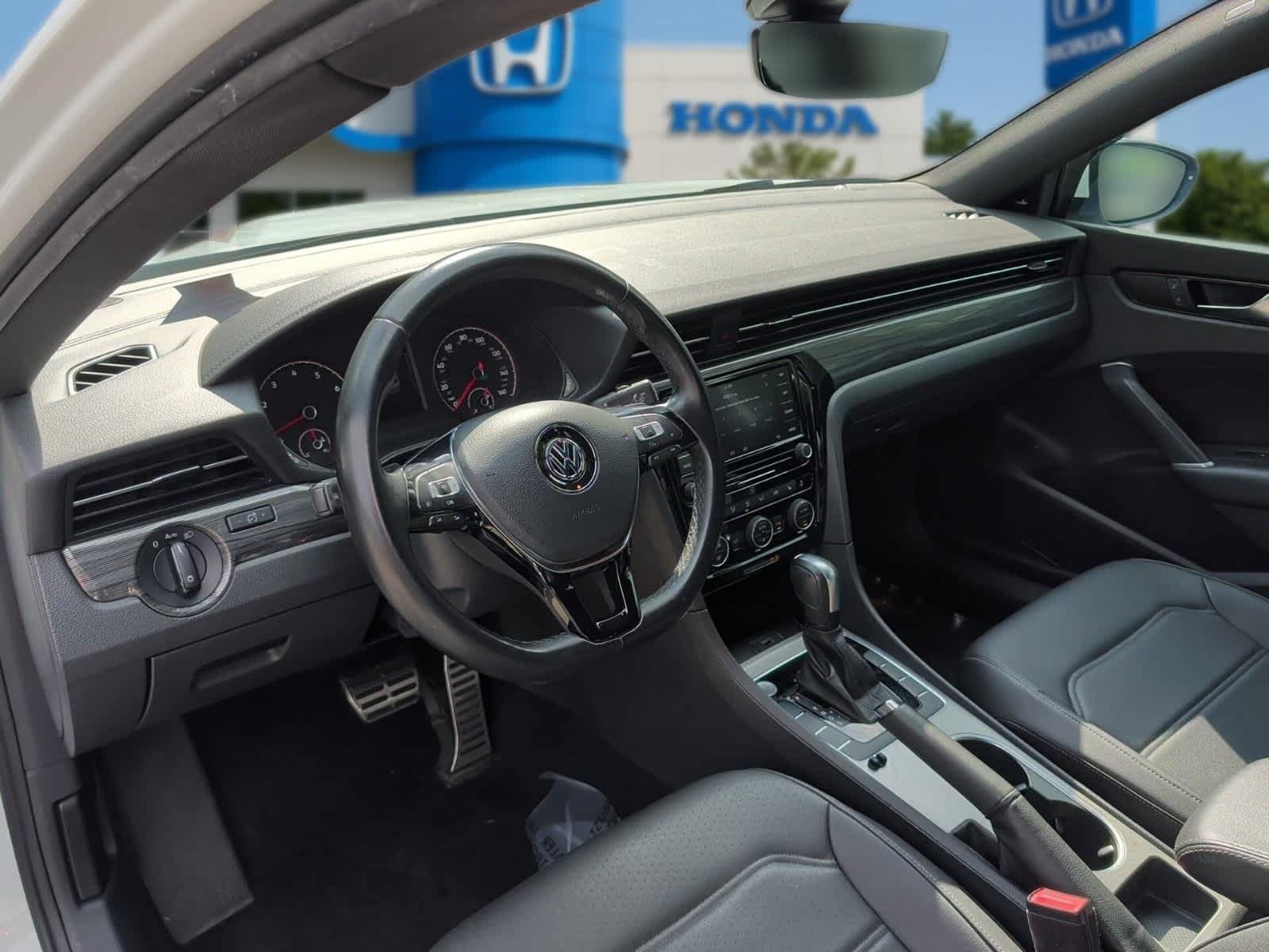 Used 2021 Volkswagen Passat 2.0T R-Line w/ Luggage Net & Mats Package FWD image 12