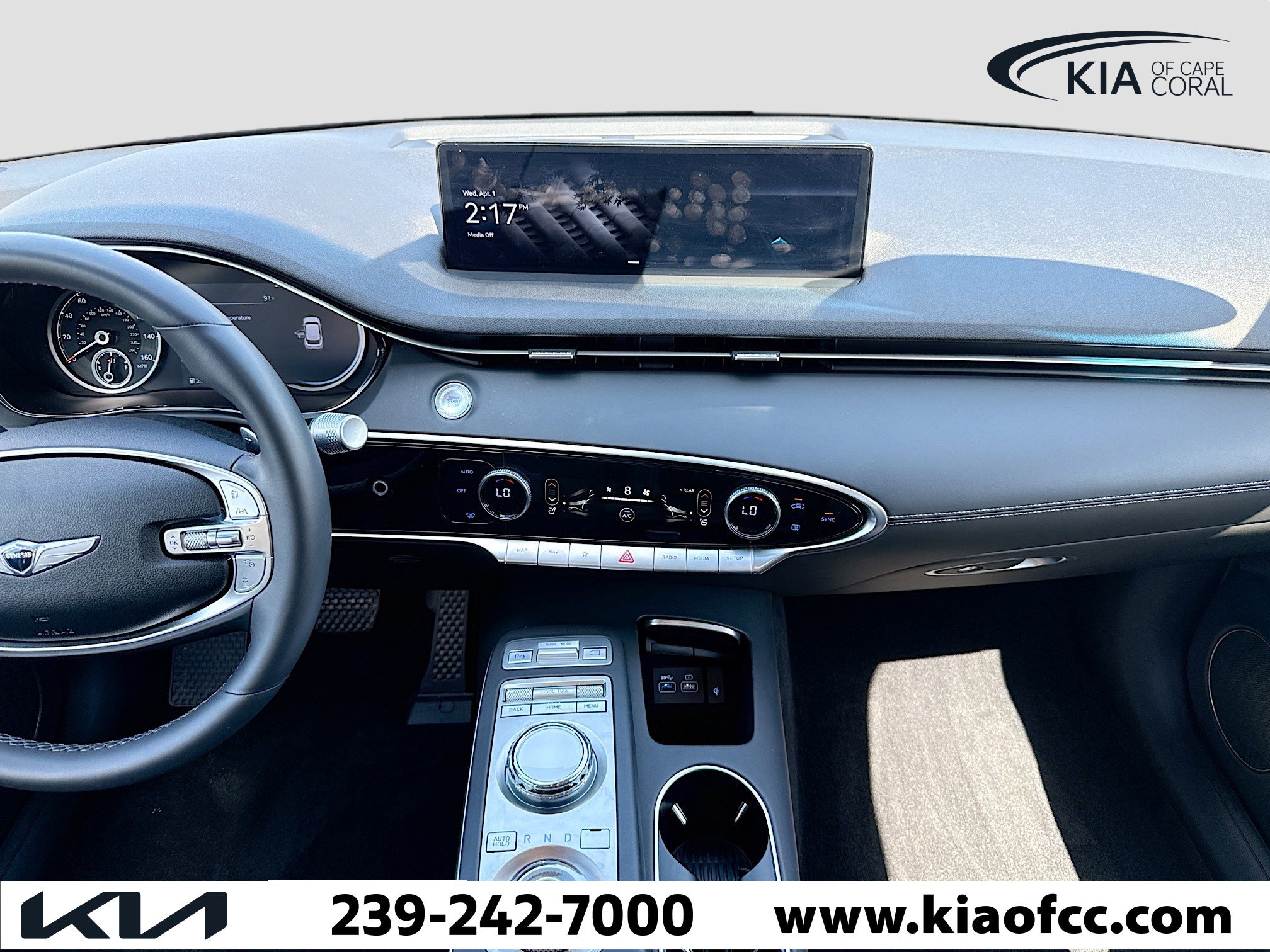 Used 2025 Genesis GV70 2.5T image 19