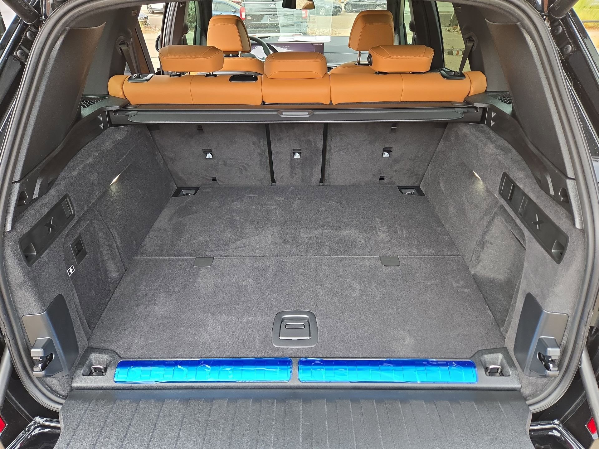 New 2026 BMW X5 xDrive50e w/ Executive Package image 12